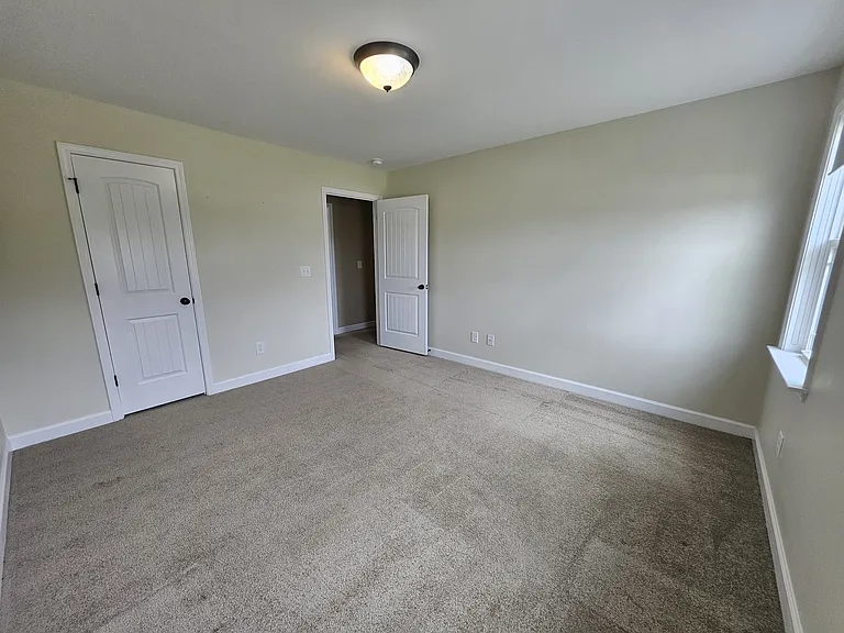 303 Weeping Willow Dr — Photo 28