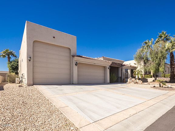 2nd image of 1065 Montrose Dr