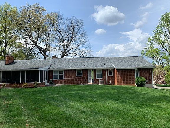 4th image of 4924 Shady Side Dr
