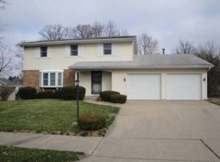 4513 W Broyhill Ct, Peoria, IL 61615