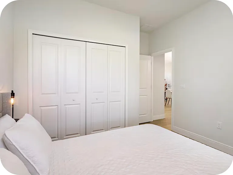 470 Marion Oaks Dr — Photo 16
