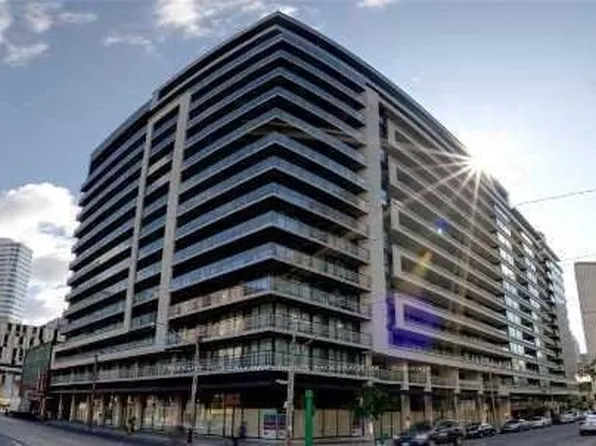 111 Elizabeth St, Toronto, ON