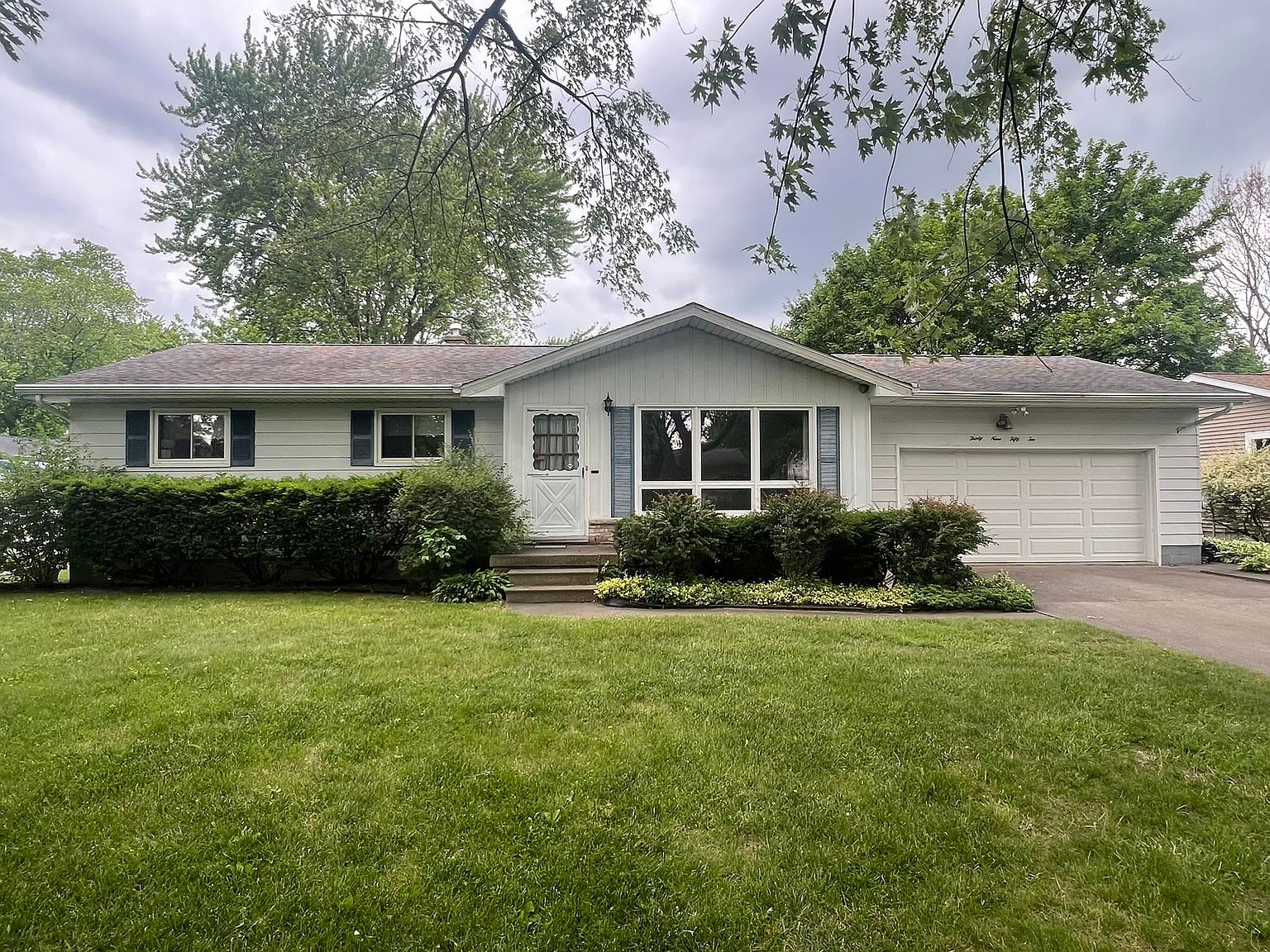 【sskd39】3 3952 Sequin Dr, Bay City, MI 48706 | Zillow