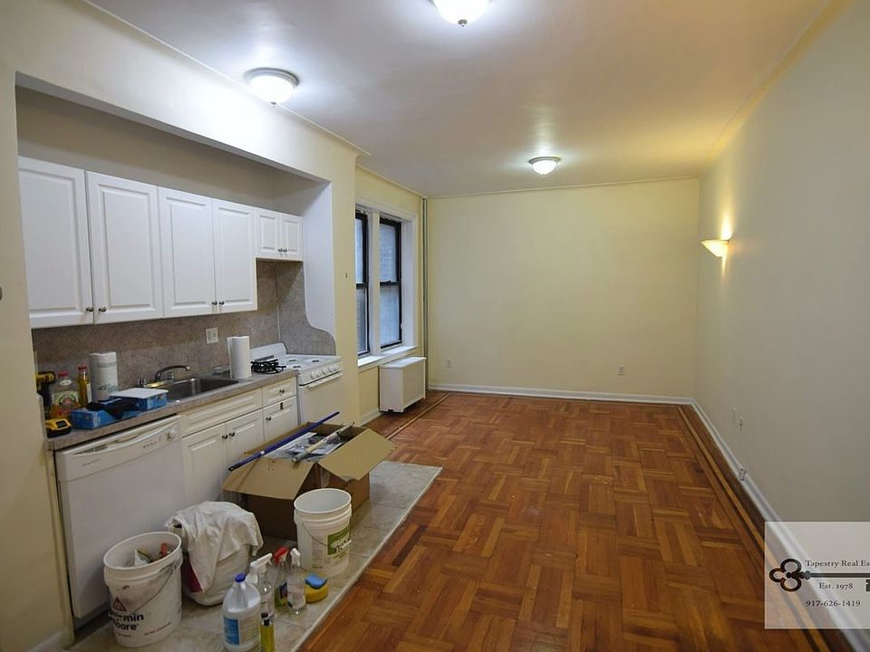 1st image of 6015 Woodside Ave APT 5G
