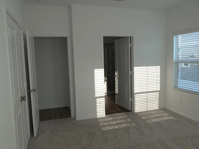 1432 Weatherford Ln — Photo 33