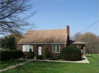 3831 Greenfield Rd, Allison Park, PA 15101