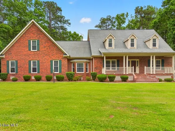 2111 Hunt Hill Place, Kinston, NC 28504