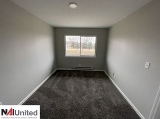 909 E 7th St #2, South Sioux City, NE 68776