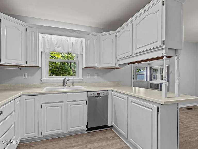 4303 Country Club Rd — Photo 14
