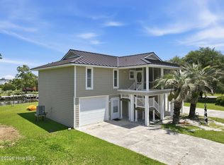 115 Jennifer Dr, Harkers Island, NC 28531