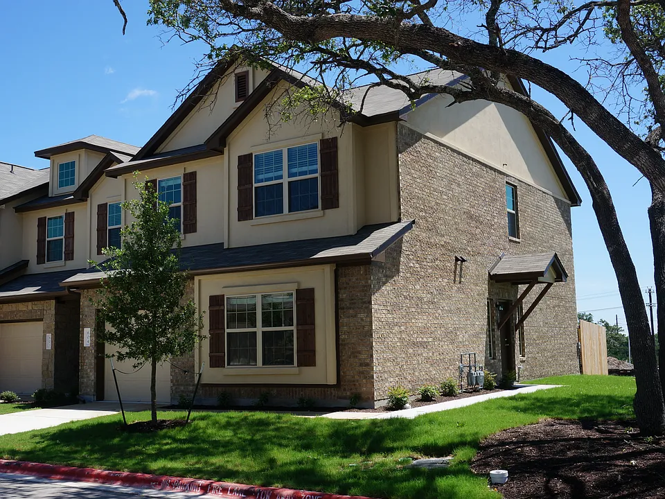 1701 S Bell Blvd #604