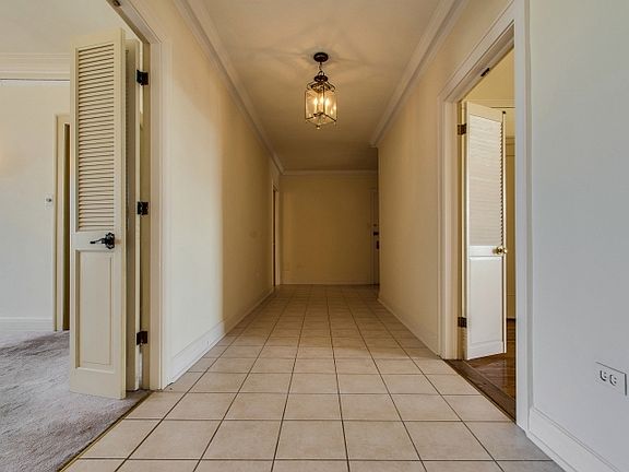 5th image of 5555 S Everett Ave APT D-15