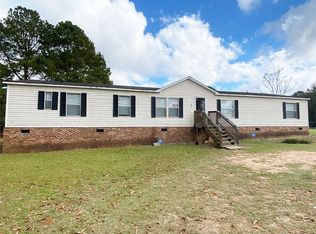 2775 Old Charleston Rd, Wedgefield, SC 29168