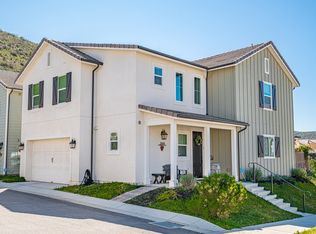 2694 Overlook Point Dr, Escondido, CA 92029