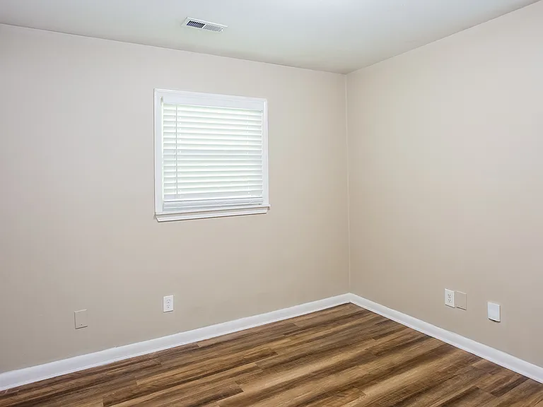 5401 Venado St — Photo 9