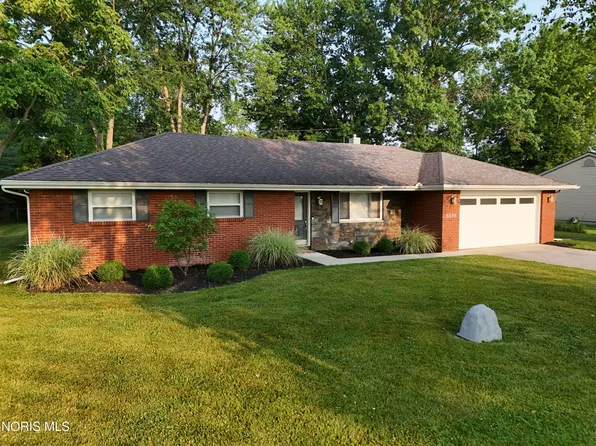 6006 Matthew Dr, Whitehouse, OH 43571