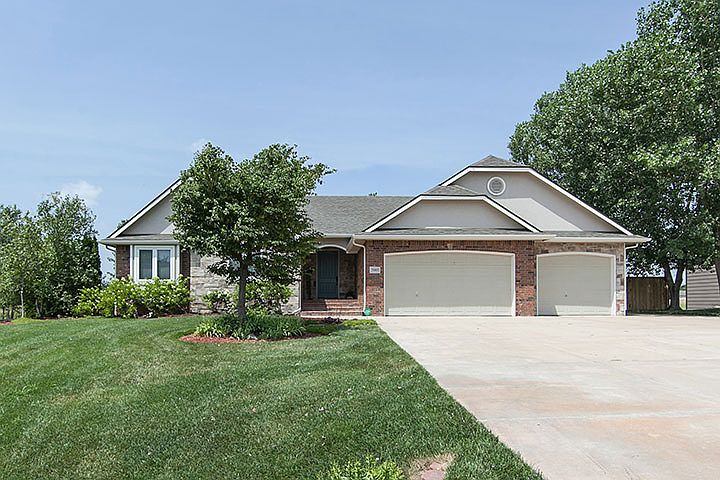 1st image of 3005 N Willow Crk