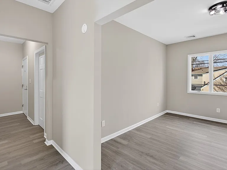 378 Grand St — Photo 11