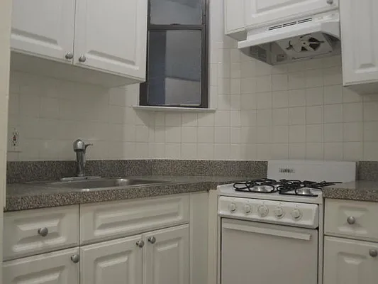 Rented by City & Suburban | media 19