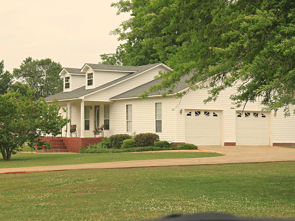 2nd image of 81 Todd St