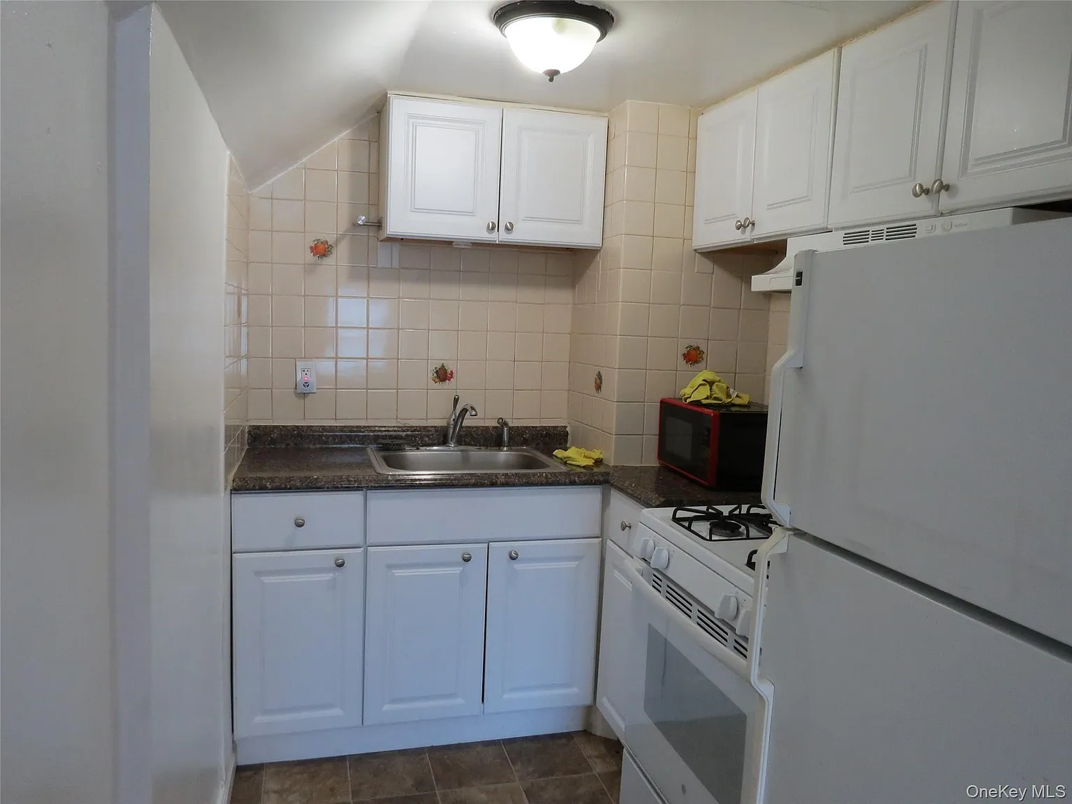 1 bed, 1.0 bath, 650 sqft, $1,650 — Photo 4
