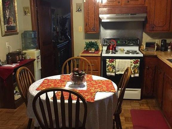 3rd image of 1737 Dupre Rd