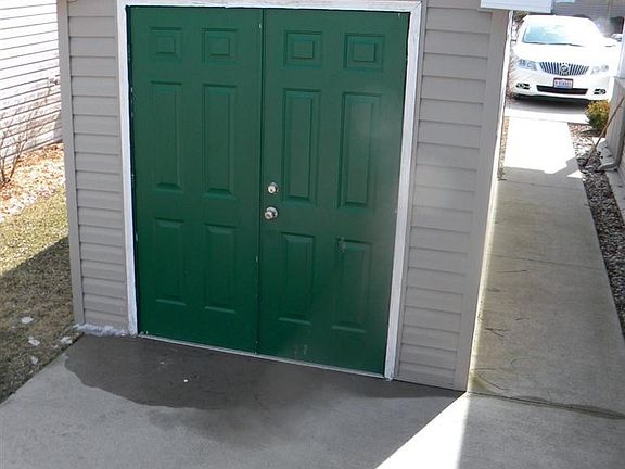 5th image of 8861 White Crane Way