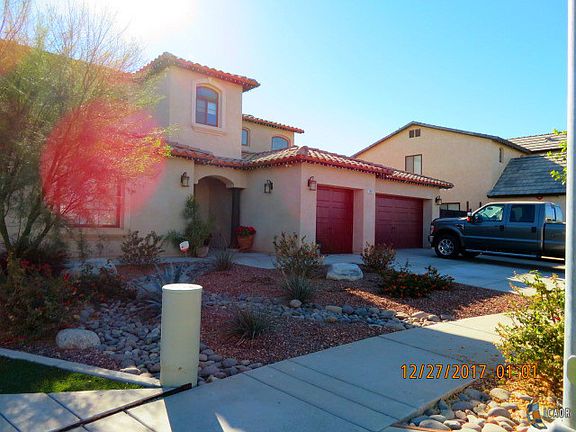 2nd image of 2925 Vine Ct