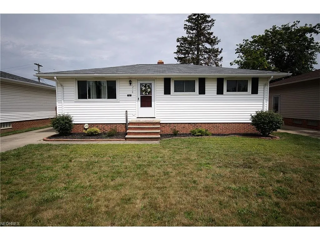 716 Judie Dr photo 1