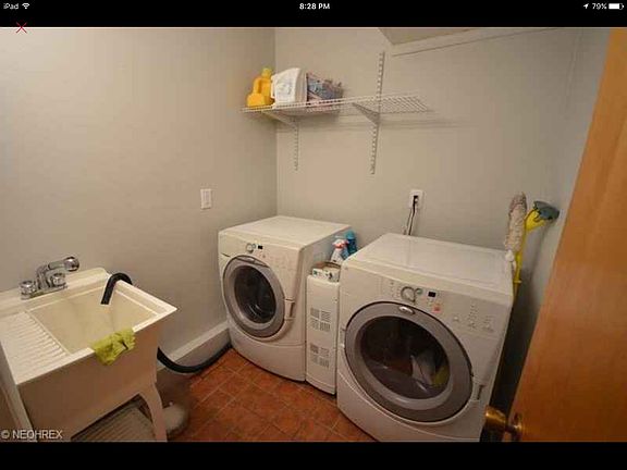 3rd image of 22596 Locust Ln