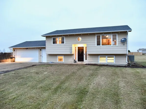 28866 Merry Rd, Pierre, SD 57501