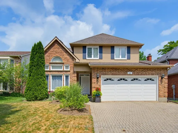 127 Chalfont Cres, London, ON N6H 4Y2