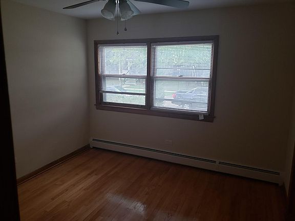5th image of 3522 Oak Park Ave APT 1F