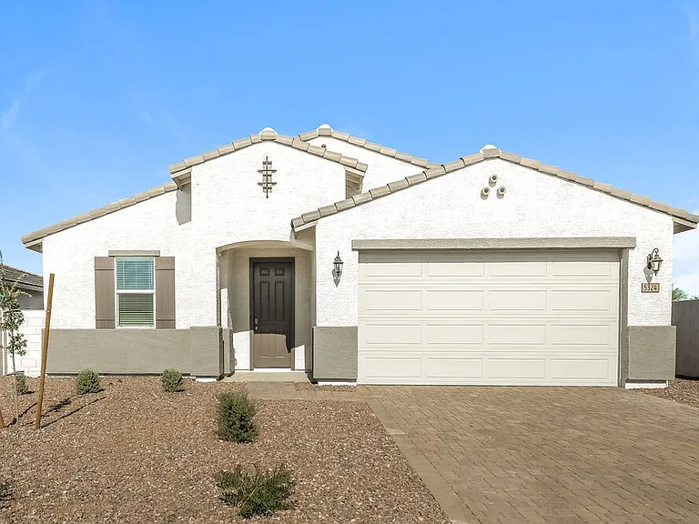 5324 S 245th Ave — Photo 1