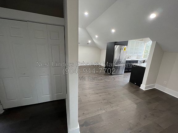 2nd image of 1541 Riverside Ave #7