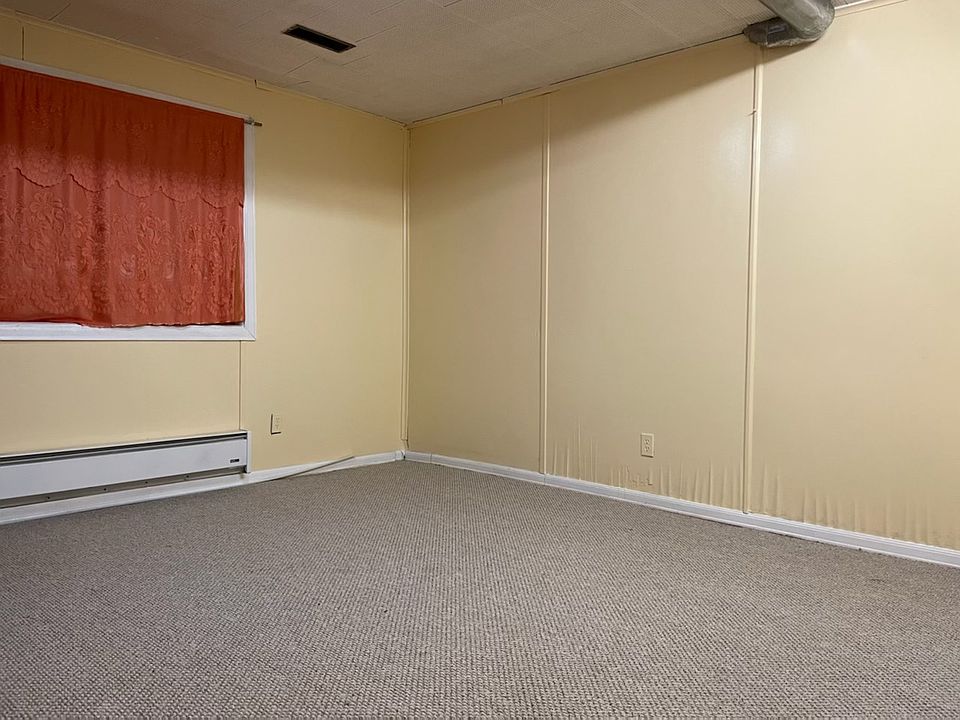 1st image of 89 Ryckman Ave #Basement