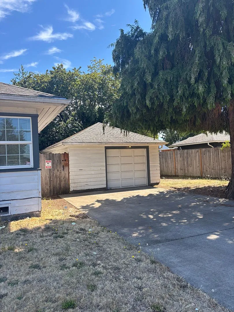 Convenient. Affordable. Available now! — Photo 3