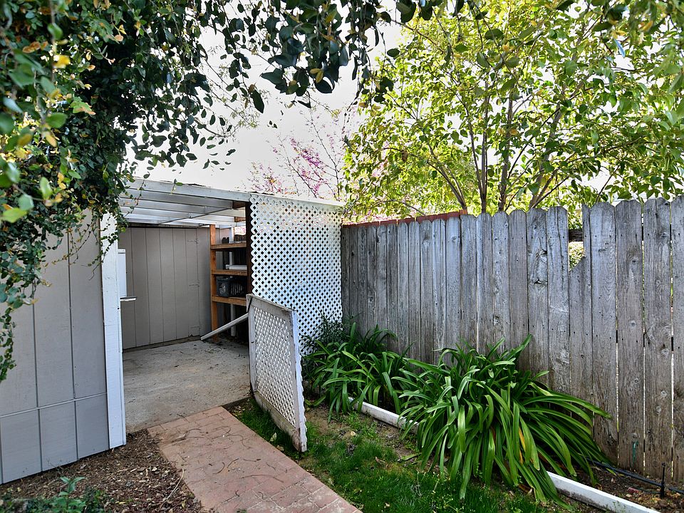 Small Storage Unit onsite