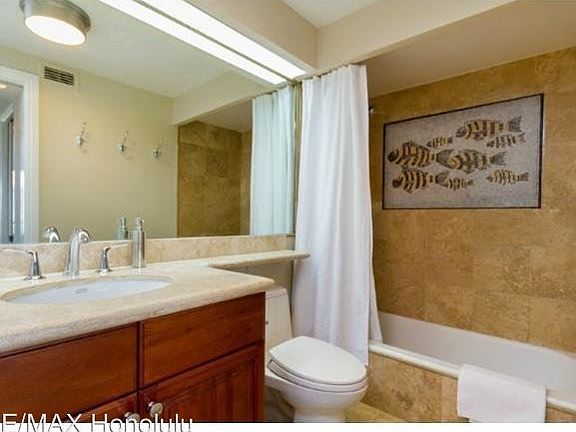 4th image of 2465 Ala Wai Blvd APT 701