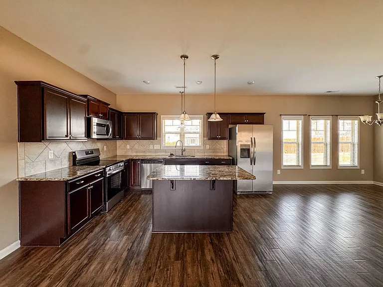 3106 Soacha Ct — Photo 7