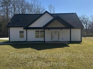 95 Arnold Branch Rd, Woodruff, SC 29388