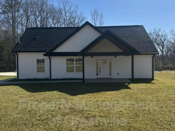 95 Arnold Branch Rd, Woodruff, SC 29388