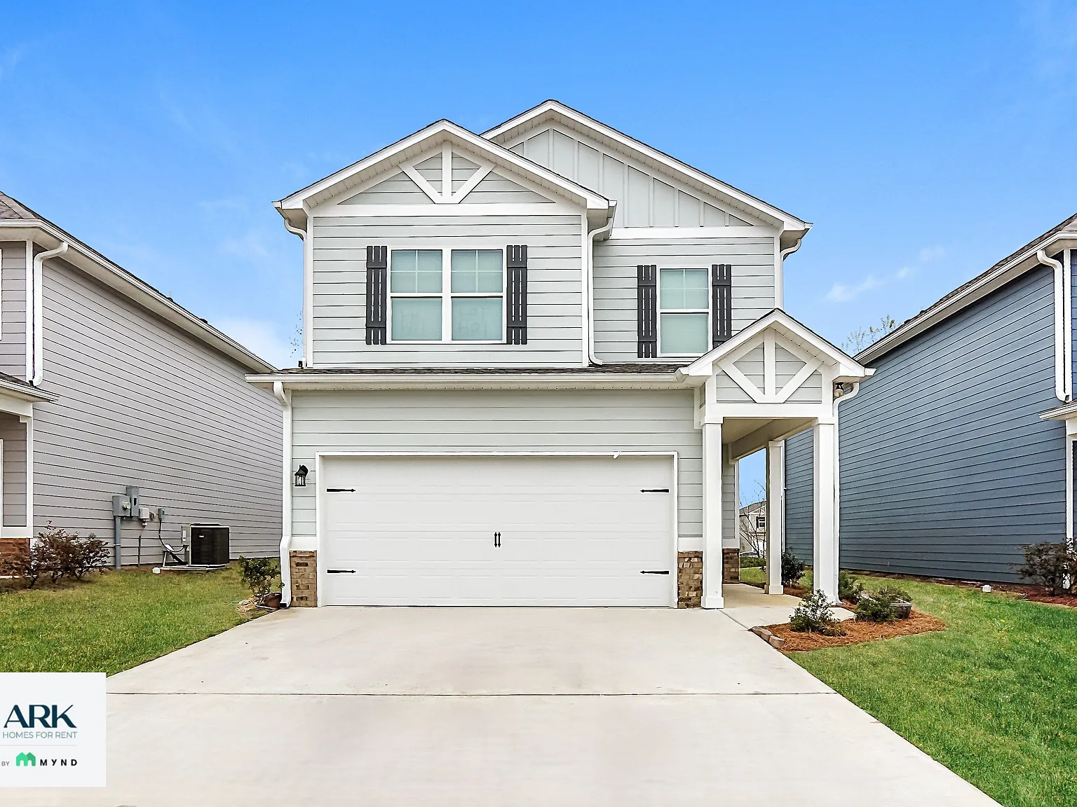4 bed, 2.5 bath, 1947 sqft, $2,055 — Photo 1