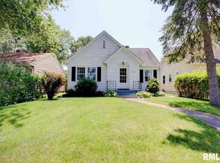 5328 6th Ave, Moline, IL 61265