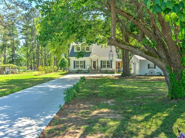 1347 Winnwood Ln, Summerton, SC 29148