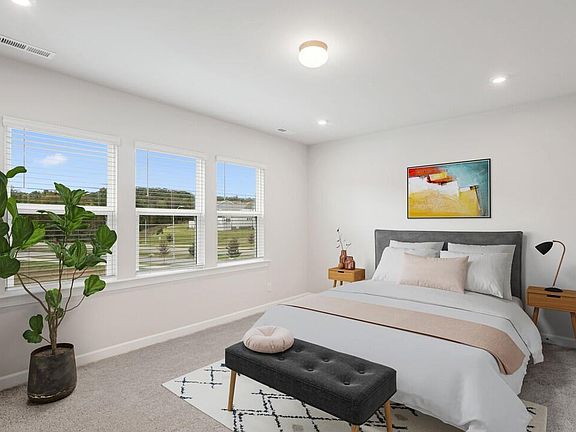 5th image of 219 Oak Summit Pl #219
