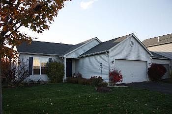 1st image of 1570 Valley Dr