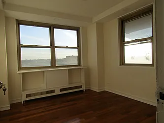 Sold by Properties Logan Inc