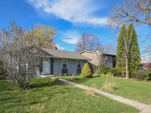 2540 Gilead Ave, Zion, IL 60099