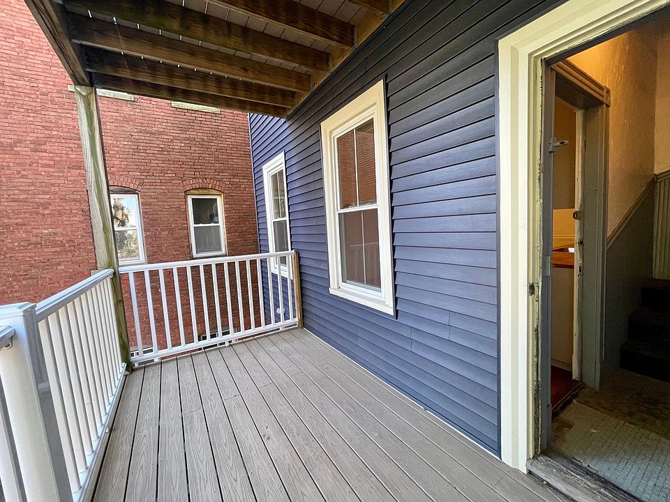 Private deck